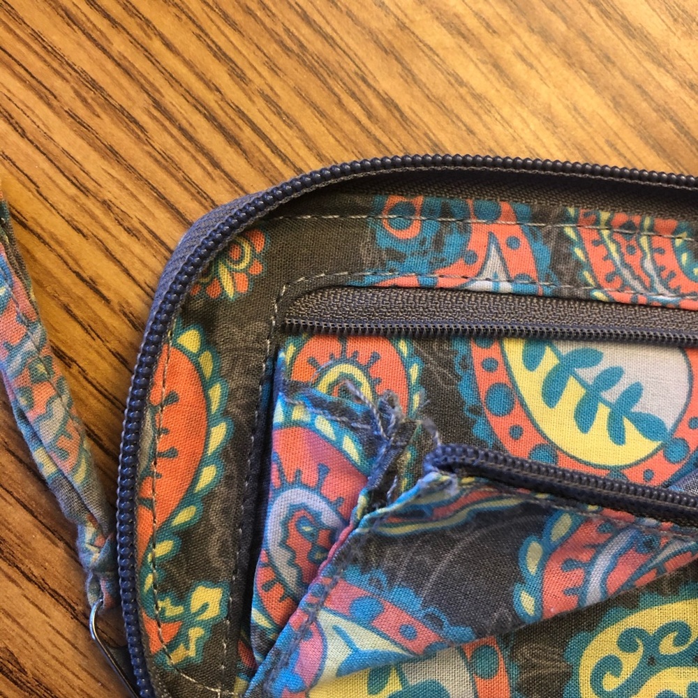 Wristlet - Picture 5 of 6